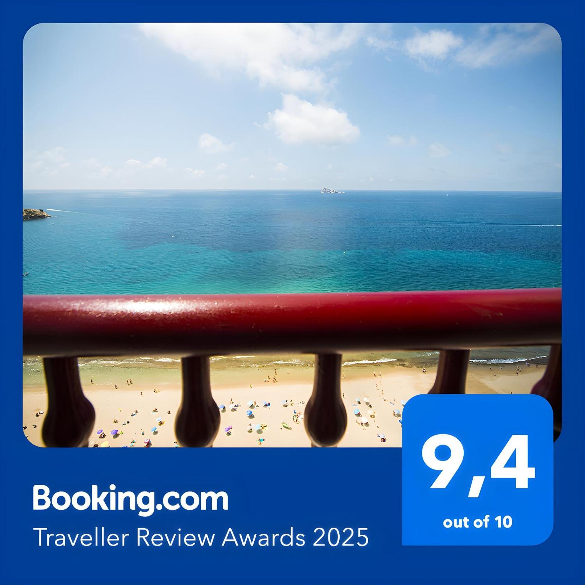 Las Damas Premium 23F Beach Front - Pool & Parking 베니돔 외부 사진